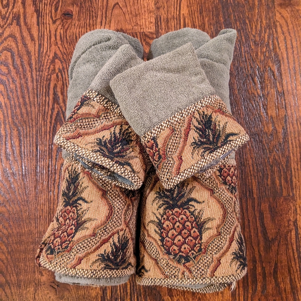 Set of 2 towels and wash cloths